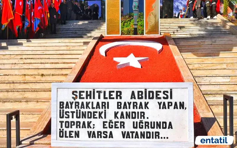 Şehitler Abidesi