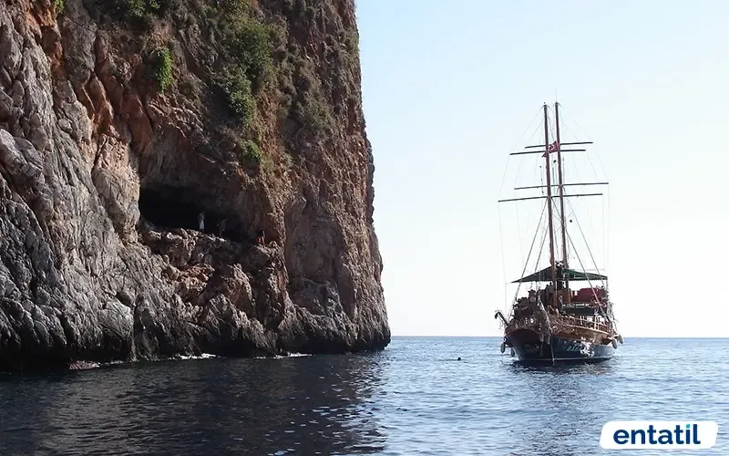 Aşıklar Mağarası