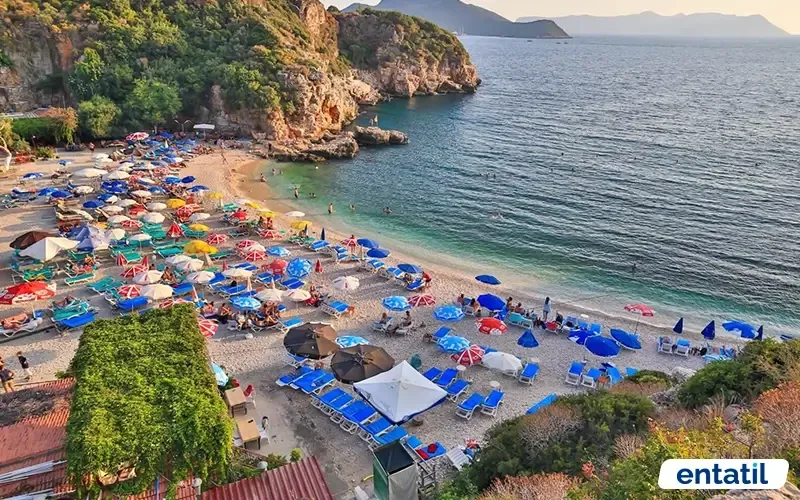 Büyük Çakıl Plajı