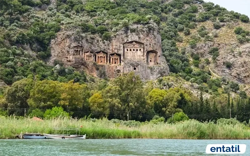 Dalyan Kaya Mezarları