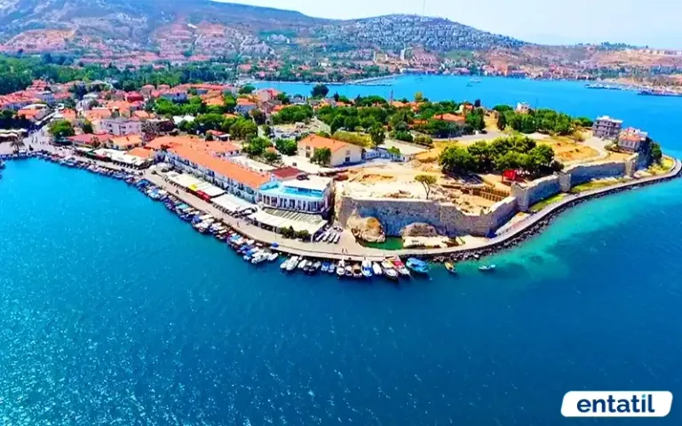 Foça Gezilecek Yerler