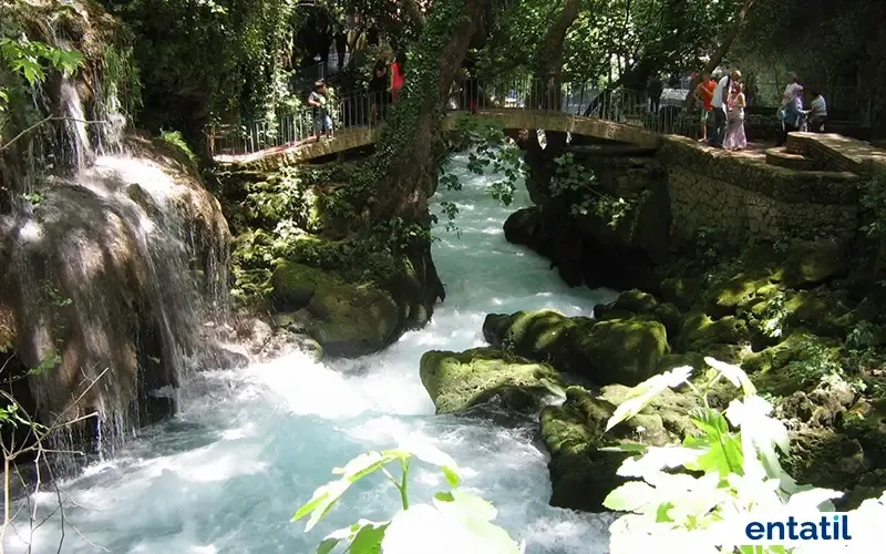 Gizlikent Şelalesi