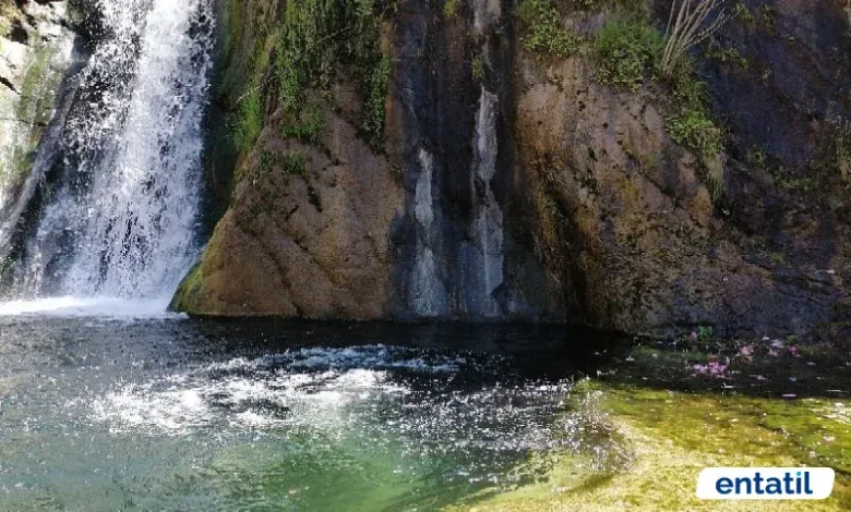 Aşıklar Şelalesi