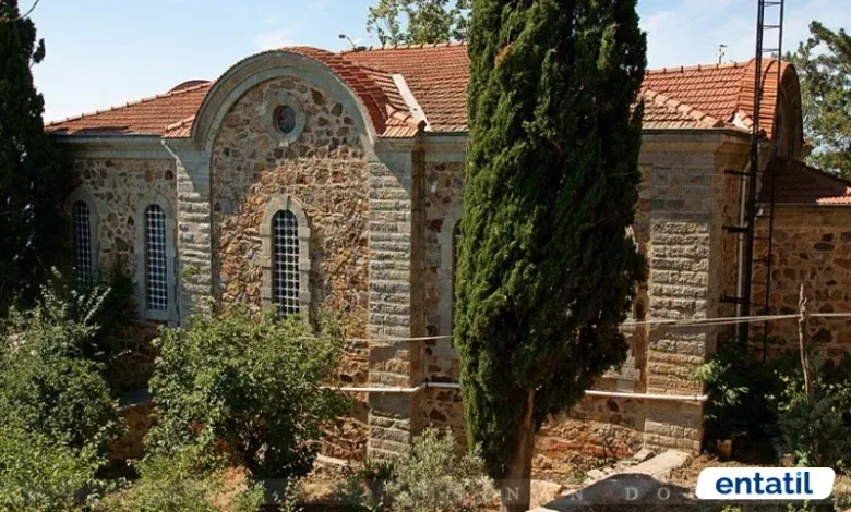 Aya Yorgi Uçurum Manastırı