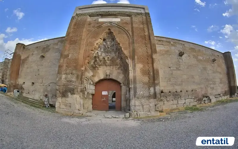 Ağzıkarahan Hanı