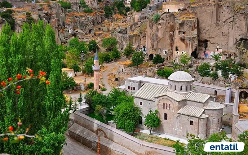 Manastır Vadisi