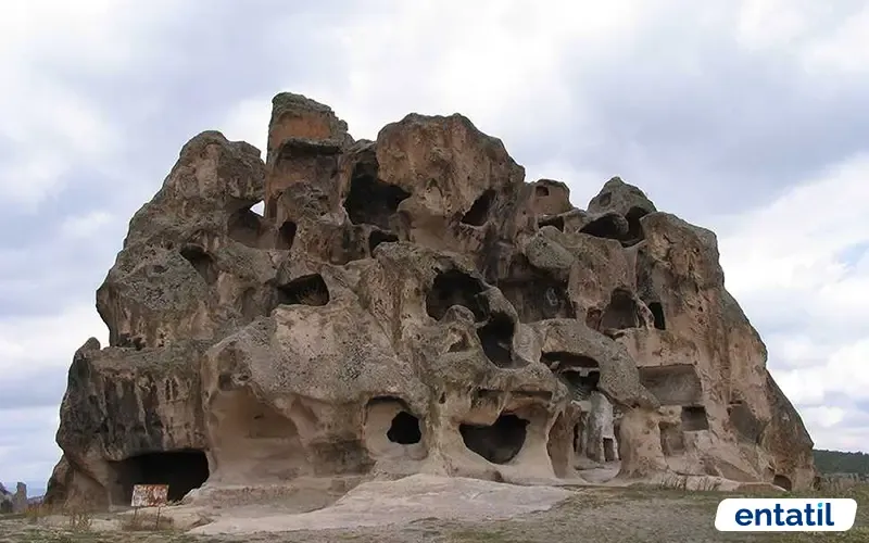 Dağlık Frigya Yazılıkaya Vadisi