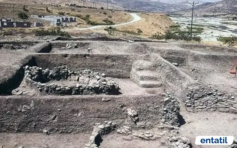 Hallan Çemi Höyüğü