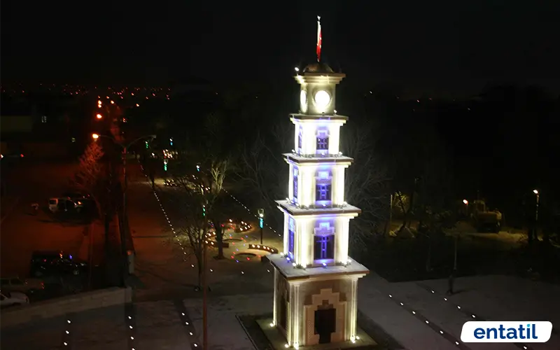 Barış Manço Parkı ve Saat Kulesi